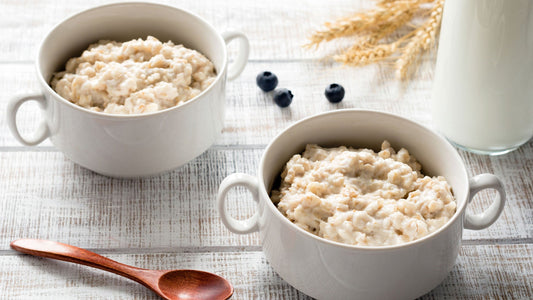 Fiocchi d'avena in pentola