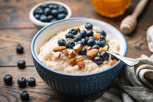 Porridge con latte di mandorle