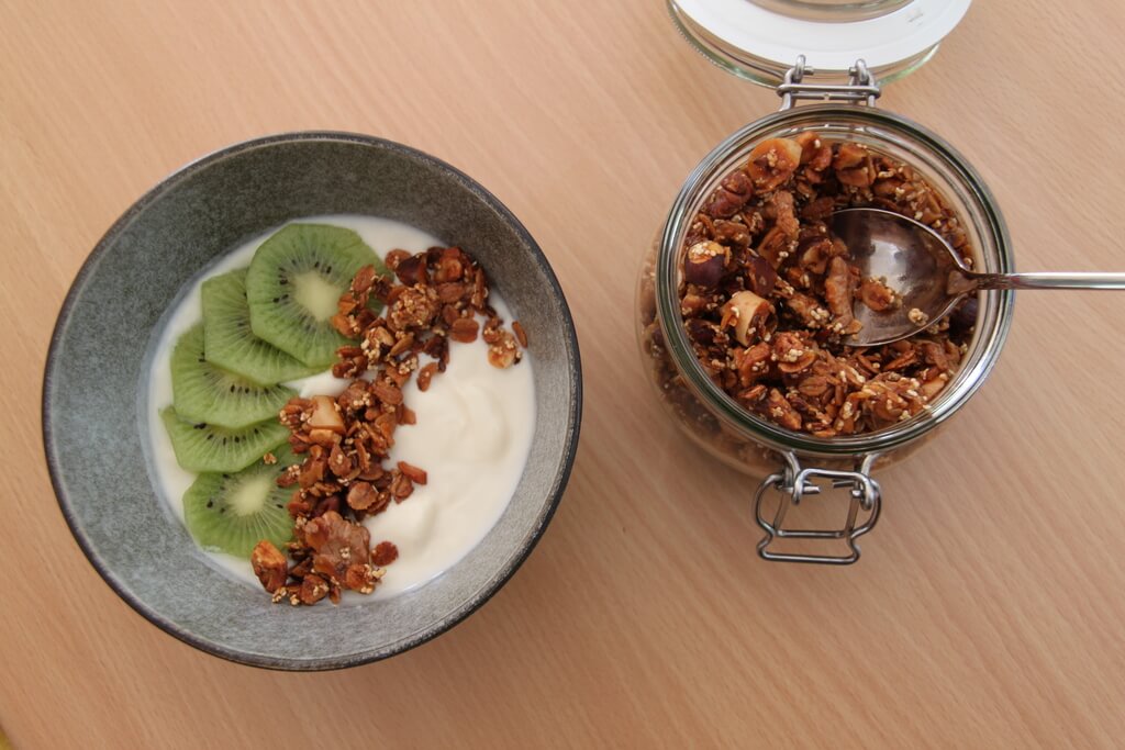 Ricetta per granola di noci senza zucchero