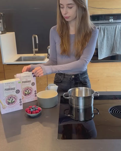 Bio Porridge con Mirtilli Neri e Mela